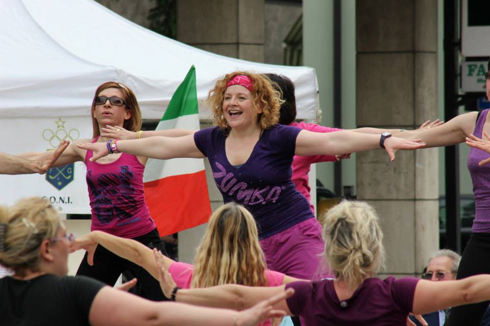 zumba-fitness-sara-simone