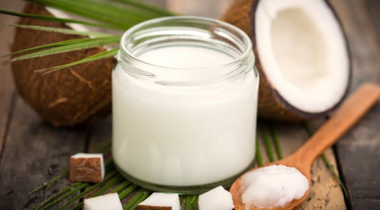 olio di cocco proprietà benefici e utilizzi